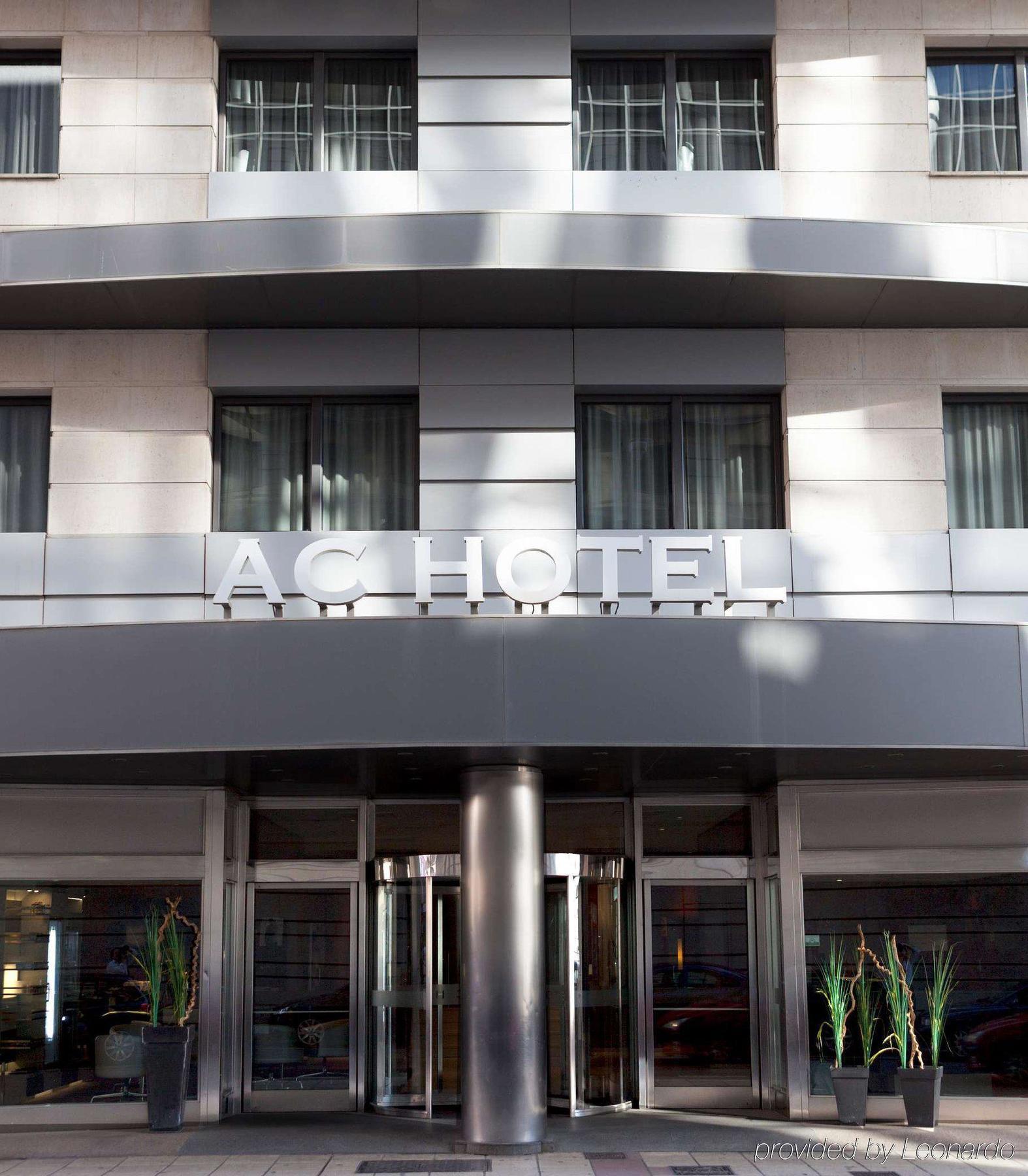 Ac Hotel Leon San Antonio By Marriott Exterior photo